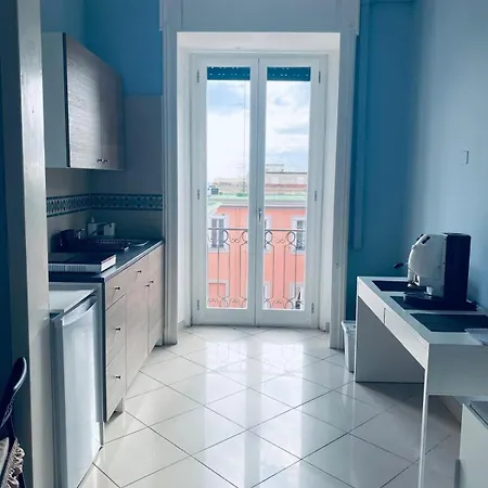 Appartement Noviello Via Dei Mille 4 Posti Napels